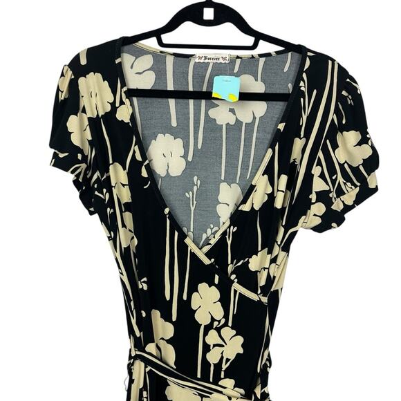 Vintage Forever21 Floral Black Wrap Dress Junior’s Lg Deadstock NWT Boho Chic - Picture 3 of 10